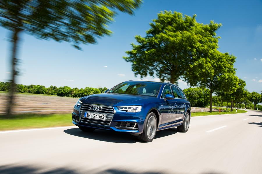  Audi A4 Avant g-tron S-Line (B9) 2017 года  (WW) (фото 1 из 27)
